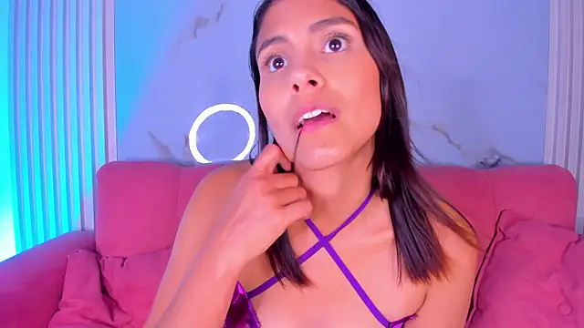 LunaRossie_ webcam