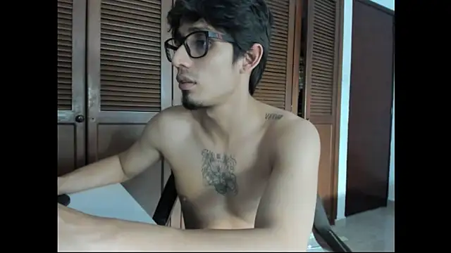 SrIncognito666 webcam