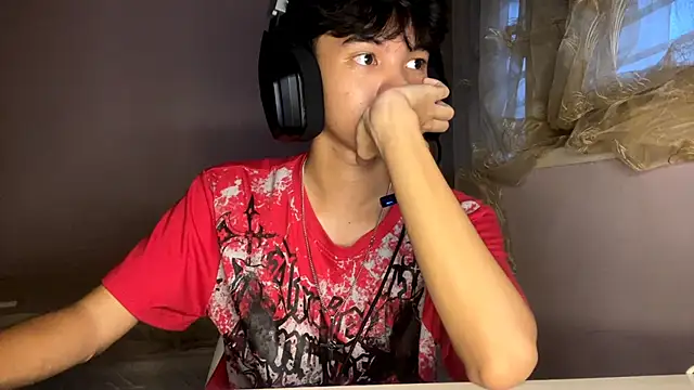 liam_alttwink webcam