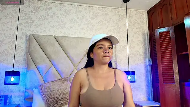 scarlat_rose webcam