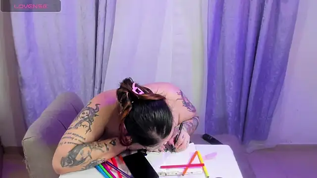 MiaYMolly webcam