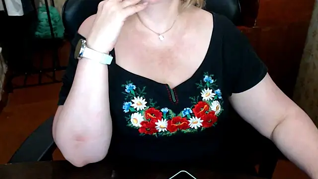 AlisaHot55 webcam