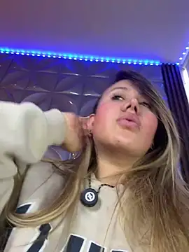 eleecttraa_12 webcam