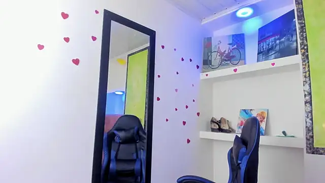 zoe_connor19 webcam