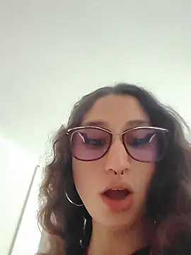 Queenjenn__ webcam