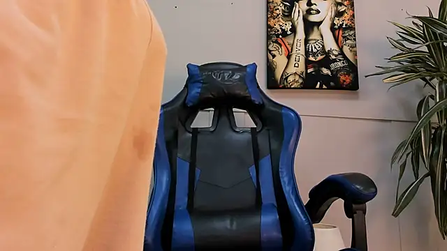 roan_birkin webcam