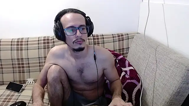 cholitohermoso live sex cam