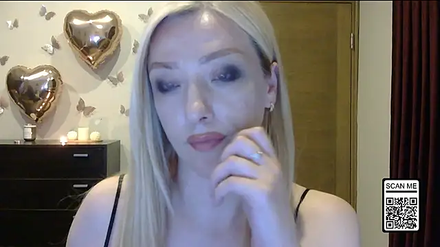 Wild_Silk_Desire webcam