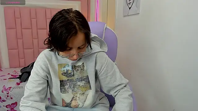 Klaret_Toy webcam