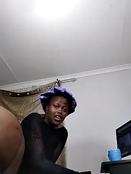 SweetSavage18 webcam