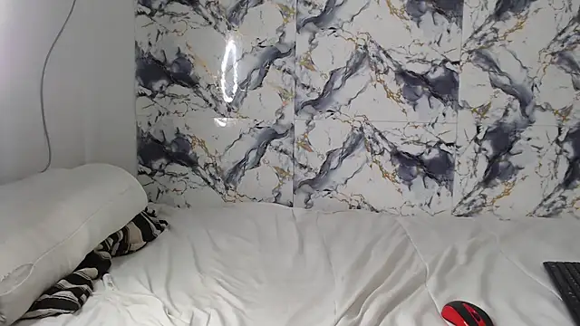 CurvyJ255 webcam
