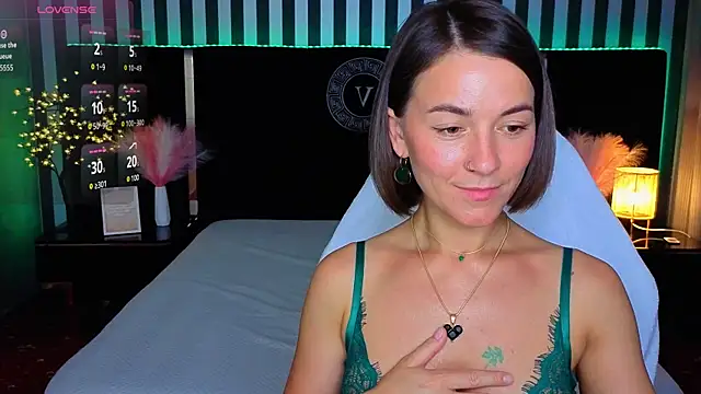 GracefulMichelle webcam