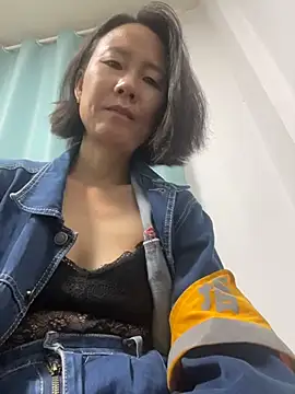 lilysister66 webcam