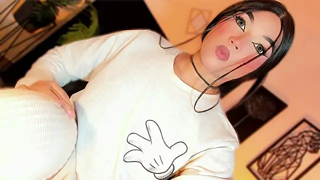 misstreslatin webcam