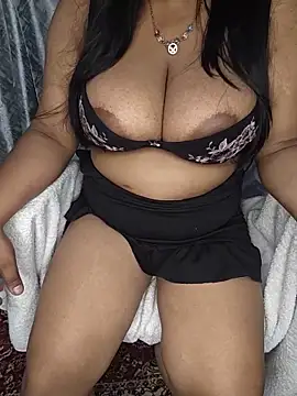 Curvy_Pooja webcam
