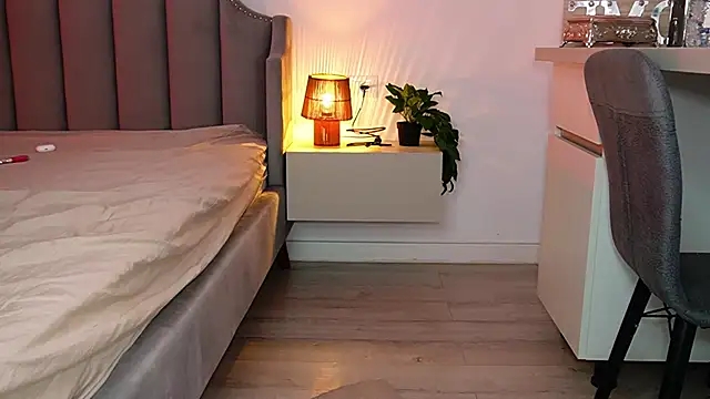 WowMila webcam