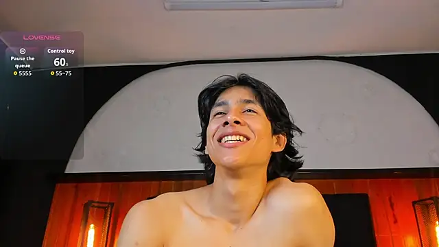 cheys_mast (M twink) - get naked