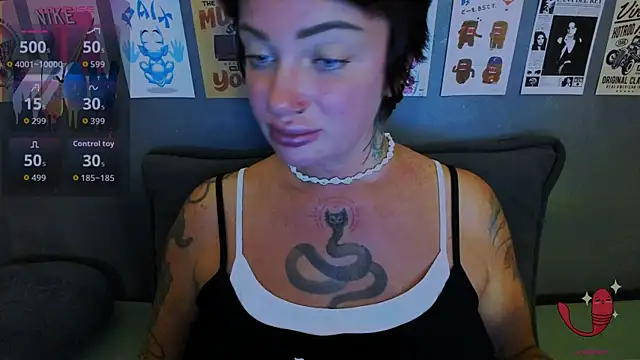 EllieOz webcam