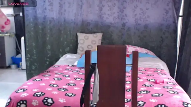 miia-big1boobs_ webcam
