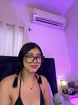Lily_Woodz webcam
