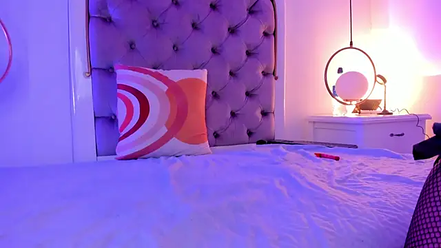 Yourwishisme_val webcam