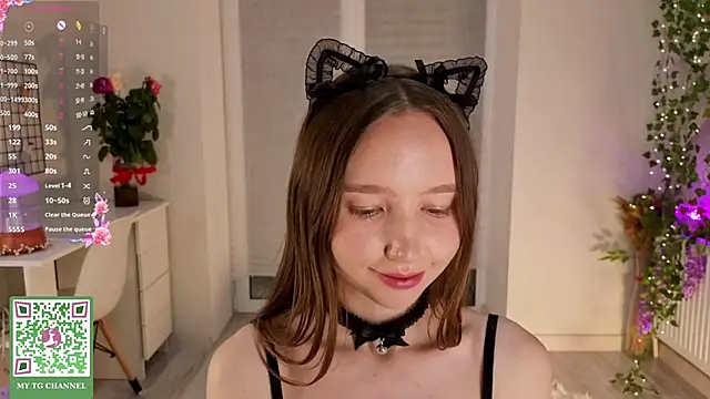 ElfredaTupy webcam