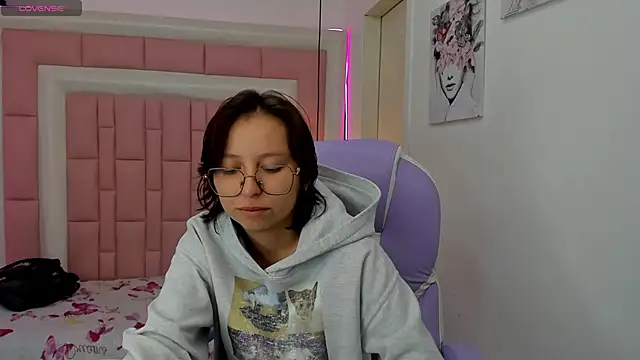 Klaret_Toy webcam