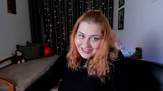 NoraLiin webcam