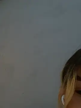 slutytransgal webcam