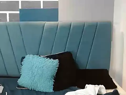 AliceSmity__ webcam