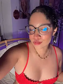 Lauyako_974 webcam