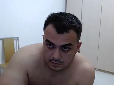 show_boy_97 webcam