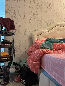 Ponthip webcam