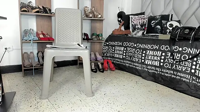 MirandaHaguen webcam