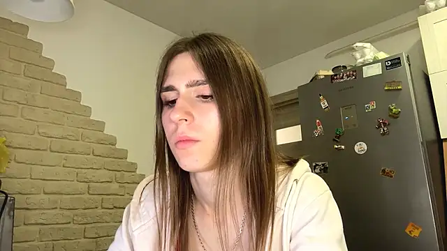 zaraguyette's live room