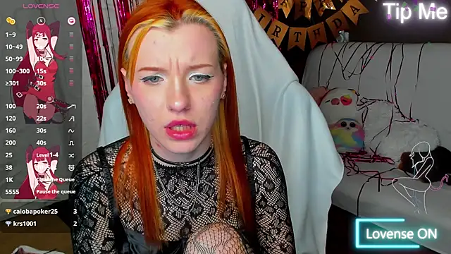 MeganNewCat webcam