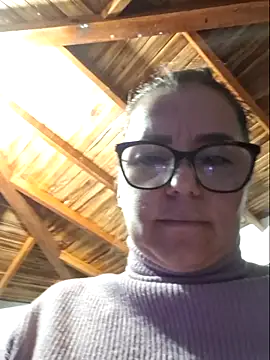 MariaPau_83 webcam