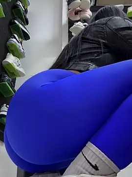 kim_monti webcam