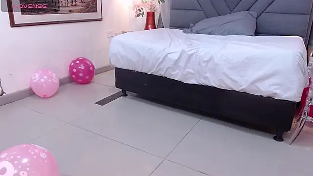 i_am_karoll webcam