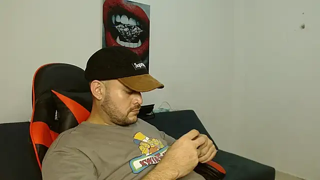 holegape webcam