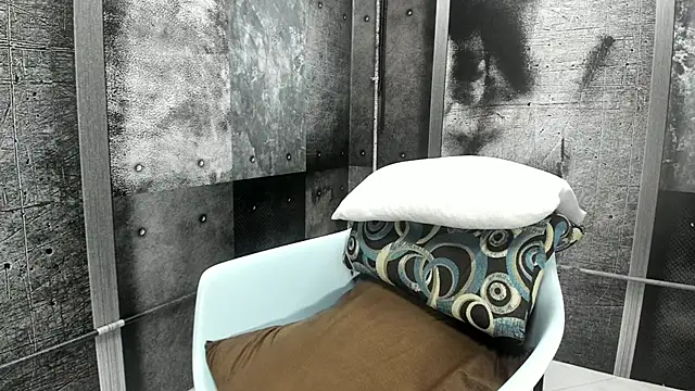 Gury_tattoo webcam