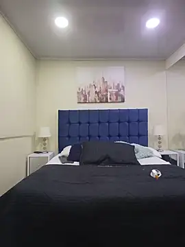 ValerieLyon_ webcam