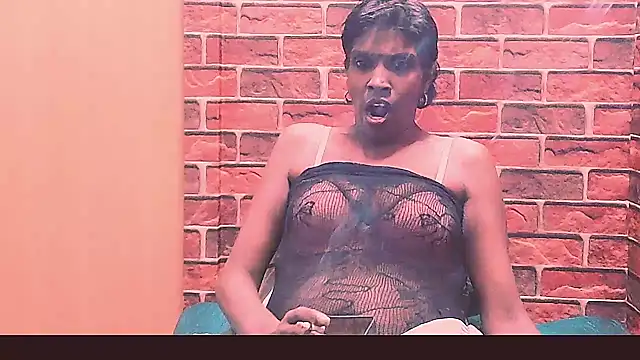 Fuckable_Nasty_MILF webcam