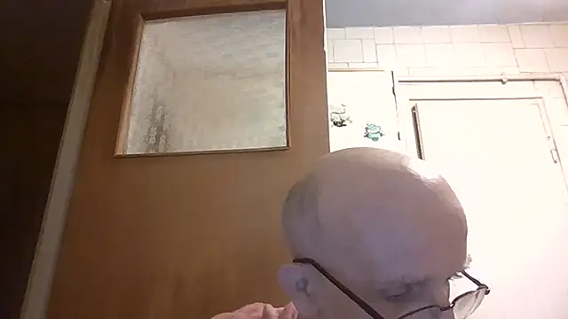 mariusica1@xh webcam