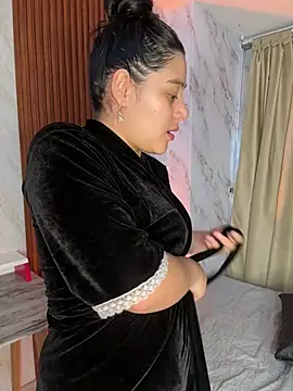floriamANDjazmin webcam
