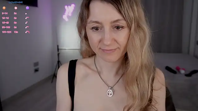 __Milana____ webcam