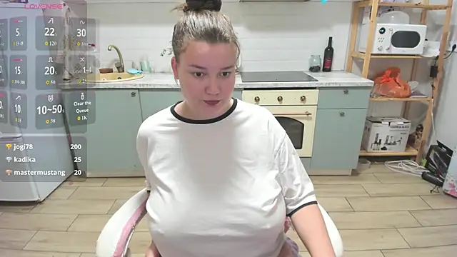 linaelasm (F young) - suck nipples