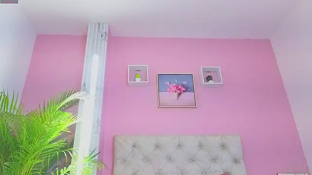 SpicyDemons webcam