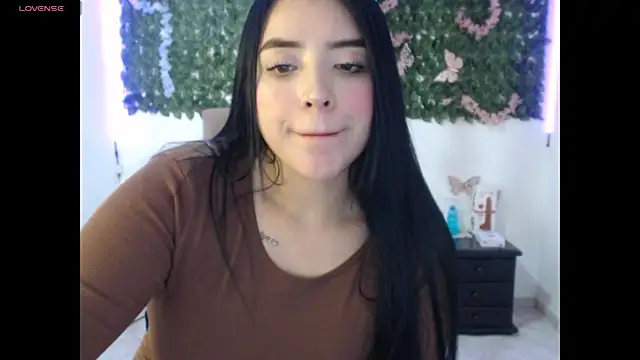 adara_cute_69 webcam