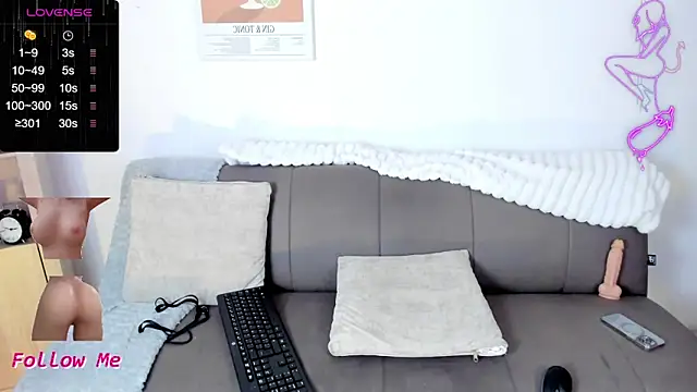 bloom_apple (T young) - clothes off, start jerk off princces